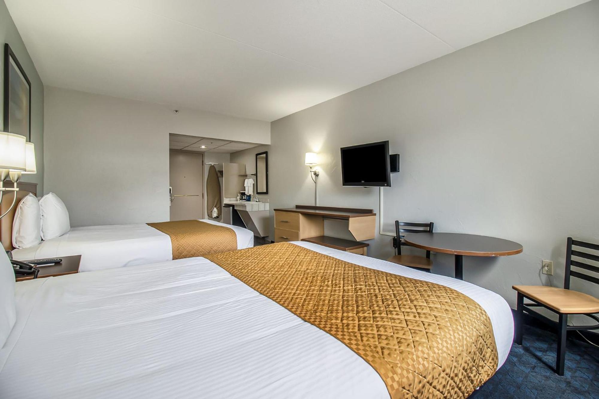 Dunes Waterfront Resort Миърс Екстериор снимка